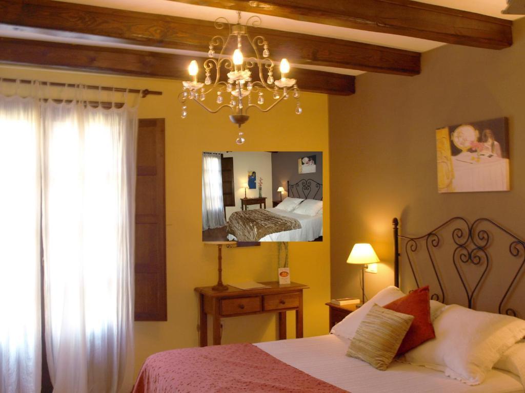 Casa Del Infanzon Hotel Sos del Rey Católico Стая снимка