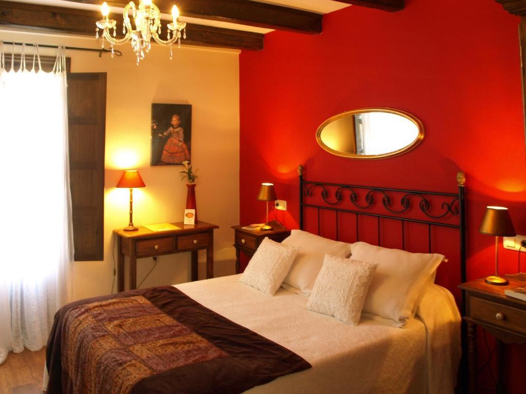 Casa Del Infanzon Hotel Sos del Rey Católico Стая снимка