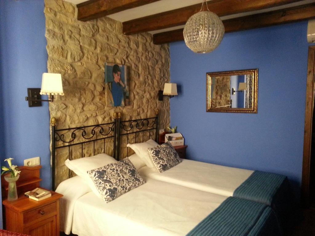Casa Del Infanzon Hotel Sos del Rey Católico Стая снимка